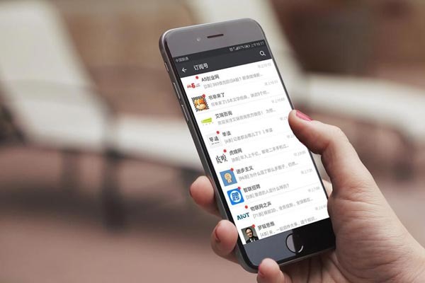 各文章类自媒体平台流量对比，如微信官方账号、头条号、百家号、大鱼号等?